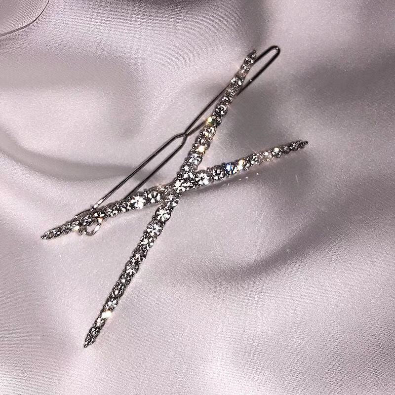 Full diamond cross hairpin edge