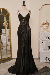 Black Mermaid Pluning V Appliques Long Prom Dress with Slit