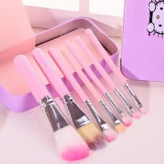 Makeup brushes and beauty blender combo