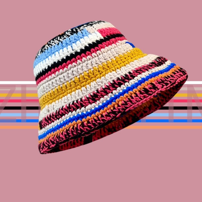 Gorro tejido a rayas hecho a mano de color para niños