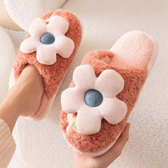 Pantuflas de flores cómodas