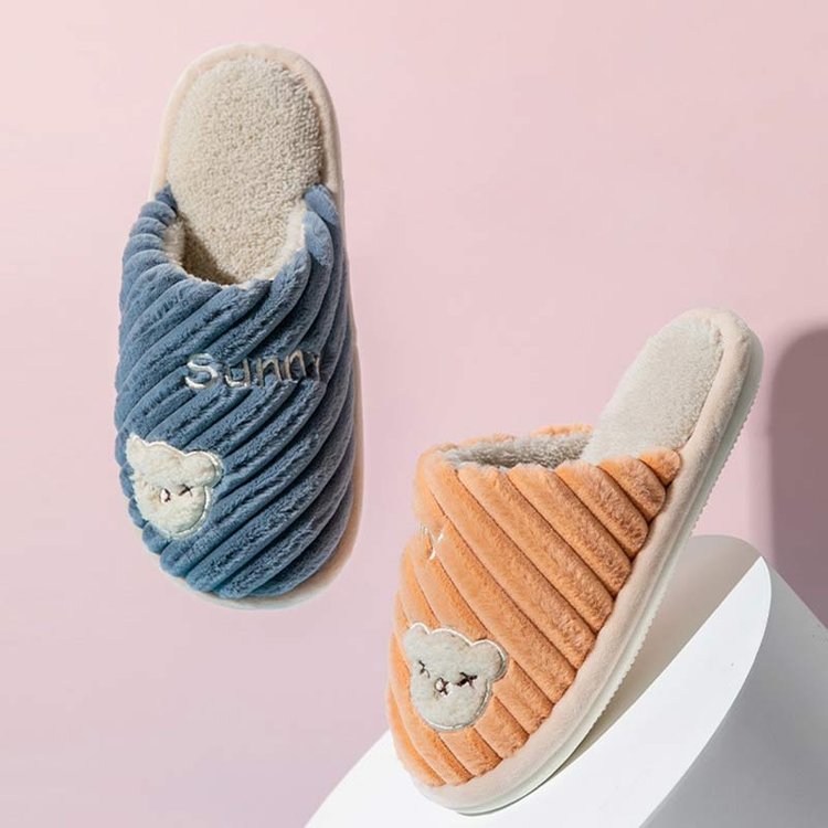 Fuzzy Warm Bear Slipper