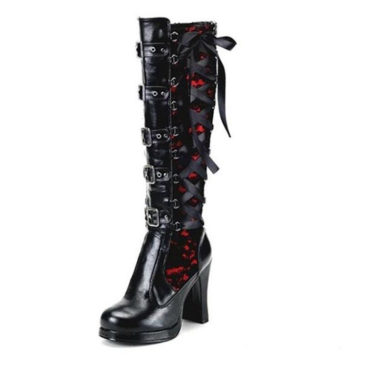 Schwarze Gothic-Stiefel mit Absatz und Schnalle