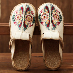 Summer Slippers Hand-woven Flower Embroidered Mules