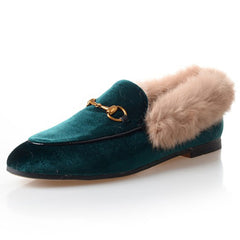 Klassische flache Horsebit-Loafer aus Samtfell für Damen