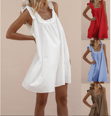 Comfortable A-line dress with suspenders