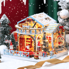 IIECREATE 2020 New Christmas K-058 Christmas Snowy Night DIY zusammengebaute Hütte mit Puppe, dreiteiliges Set mit Staubschutz