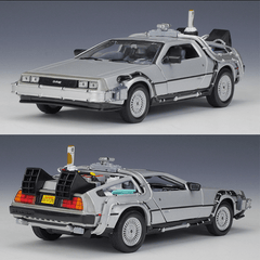 Welly 1:24 Diecast Alloy Model Car Door Openable DMC-12 Delorean Back to the Future Time Machines Metal Toy Car for Kid Gift Collection