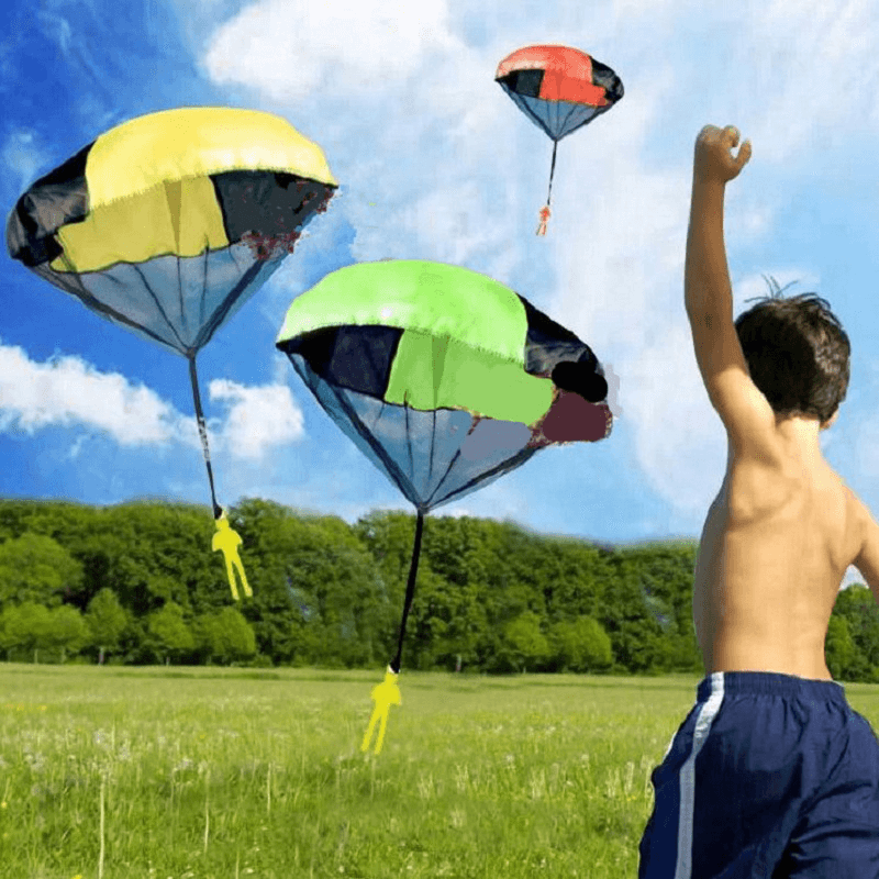 Parachute Toy Throw and Drop Outdoor Fun Toy Outdoor Sports Toys Random Color with Soldier Doll