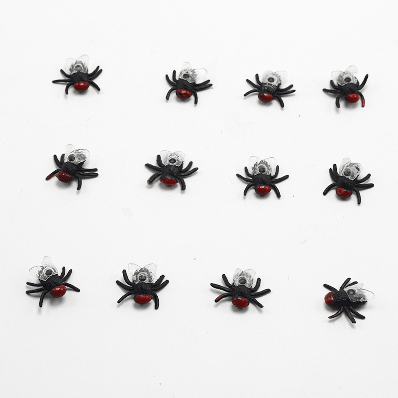 10Pcs Jokes Fly Funny Toys Gags Practical Plastic Bugs Halloween Party Props Simulated Flying