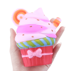 2019 Squishies Soft Kawaii Cream Cake Langsam steigender Squeeze Stress abbauen Squishy Smooshy Mushy Toy