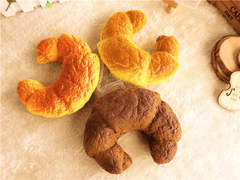 Croissant-Brot-Squishy, ​​13 cm, super langsam aufsteigend, Originalverpackung, Quetschspielzeug, lustiges Geschenk