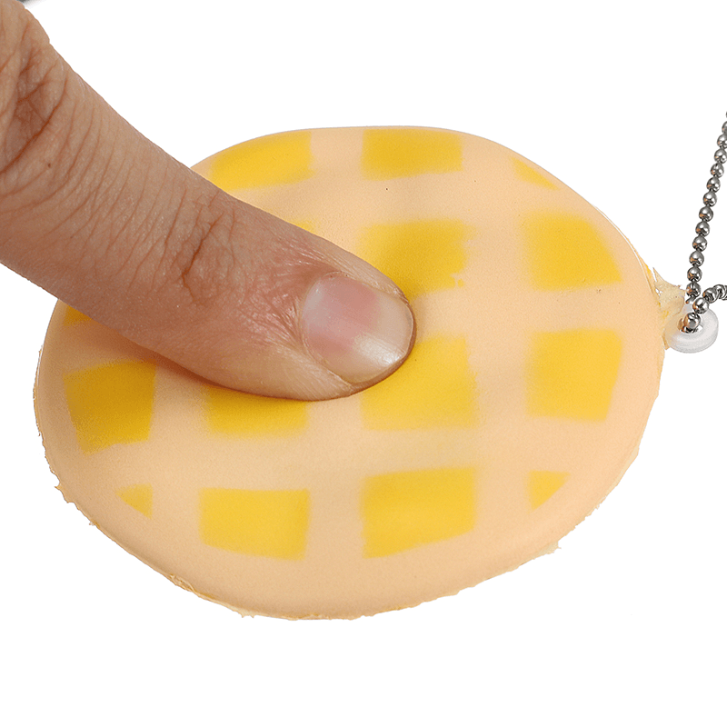 6Cm Squishy Sound Crack Biscuit Cookie Pendant Japanese Style Cracker Kids Gift with Packaging