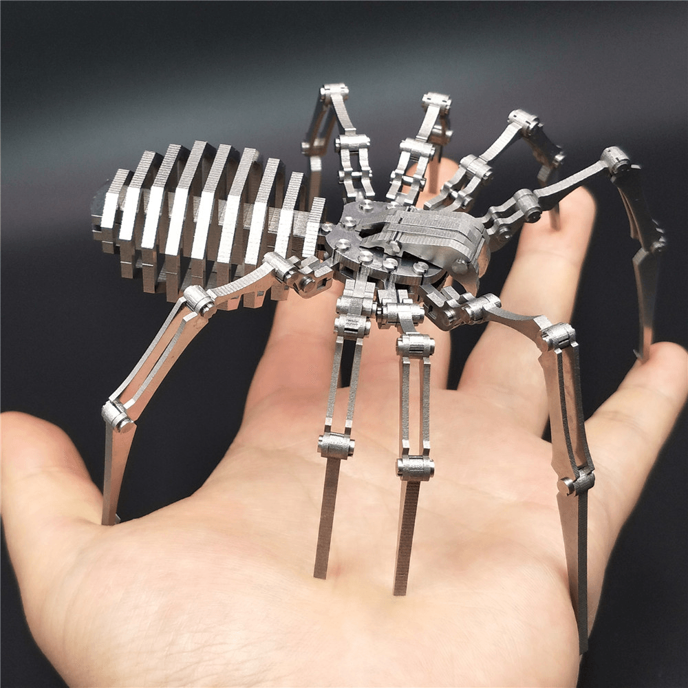 Steel Warcraft 3D Puzzle 64Pcs DIY Assembly Spider Toys DIY Stainless Steel Model Building Decor 12.5*12.5*3.5Cm