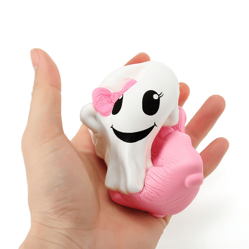 Connie Squishy Ghost Cake Humbo 12Cm Slow Rising with Packaging Halloween Decor Collection Gift Toy