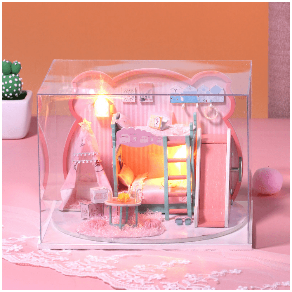 Iie Create P-003 Pig Girl DIY Assembled Doll House with Dust Cover with Furniture Indoor Toys