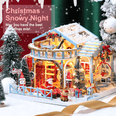 IIECREATE 2020 New Christmas K-058 Christmas Snowy Night DIY zusammengebaute Hütte mit Puppe, dreiteiliges Set mit Staubschutz