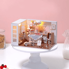 CUTE ROOM Camp Party Theme DIY Assembled Cute Doll House with Cover & Light