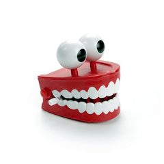 1Pc Clockwork Jumping Teeth Red Wind up Funny Mouth Tooth with Eyes Flashing Novelties Trick Toys