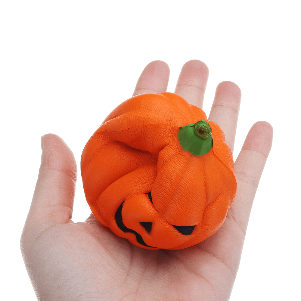 3PCS 7CM Squishy Simulation Random Halloween Slow Rising Smile Pumpkin Squishy Fun Toys Decoration