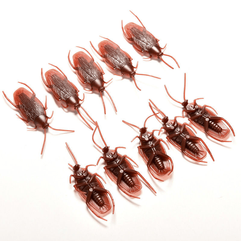 10Pcs Prank Funny Trick Joke Toys Lifelike Model Simulation Fake Cockroach Toys Kids Children Props