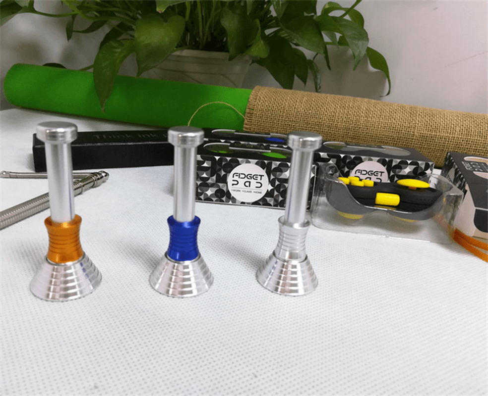 1 Stück Moondrop Fidget Moon Gravity Falls on Mars Kids Stress Relief Desktop Science Toy Random Package