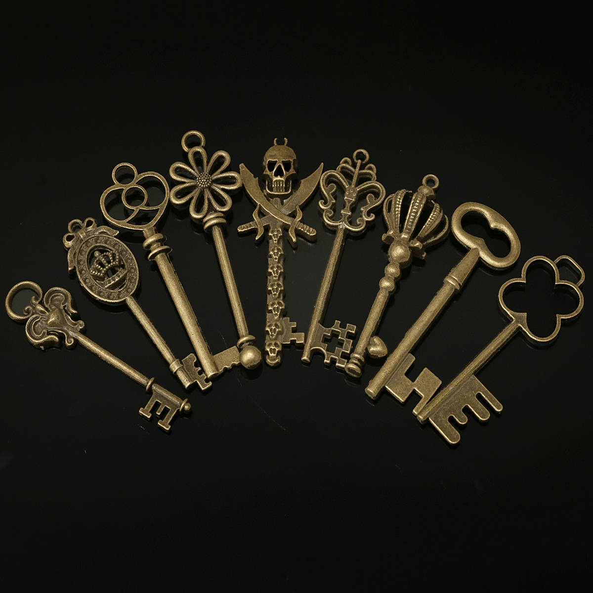 130 Stück antike Bronze Messing Vtg verzierte Skelettschlüssel Lot Anhänger ausgefallene Herzanhänger Schlüsselgeschenk