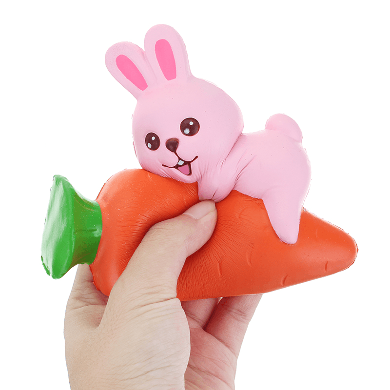 Yunxin Squishy Rabbit Bunny Holding Carrot 13Cm Slow Rising with Packaging Collection Gift Decor Toy