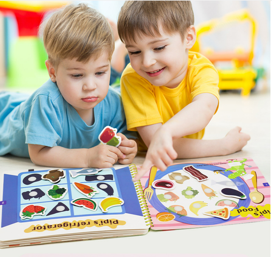 Montessori-Buch für Kinder zur Entwicklung von Lernfähigkeiten