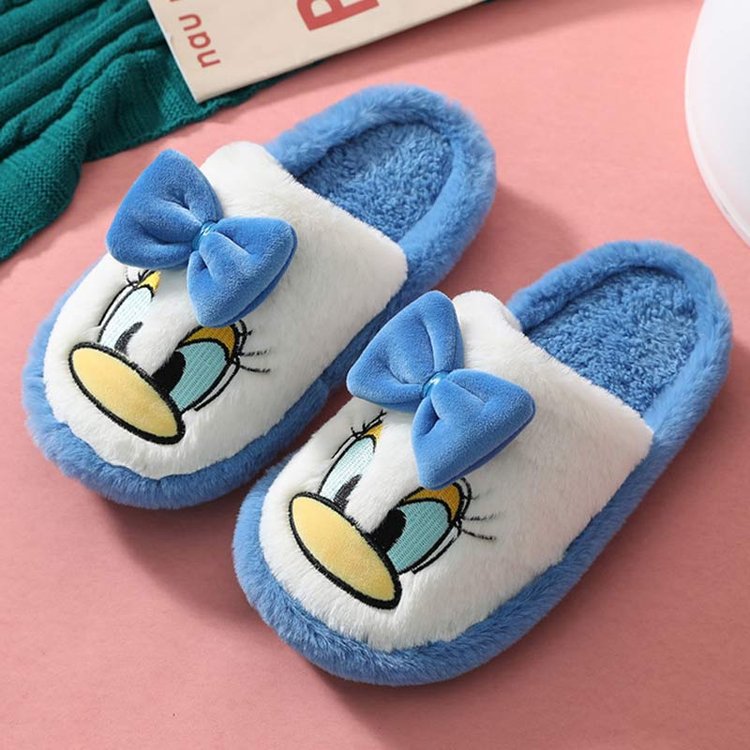 Bequemer warmer Slipper mit Entenschleife