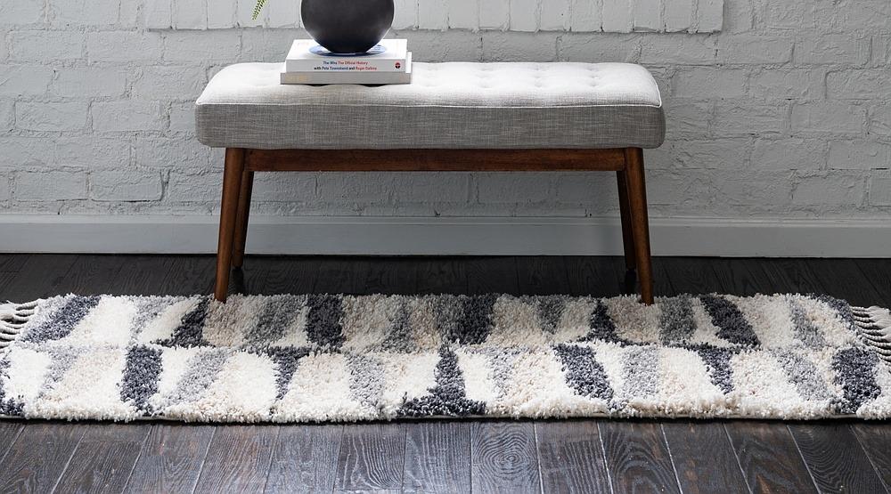 Jeramiah - Modern Shaggy Area Rug