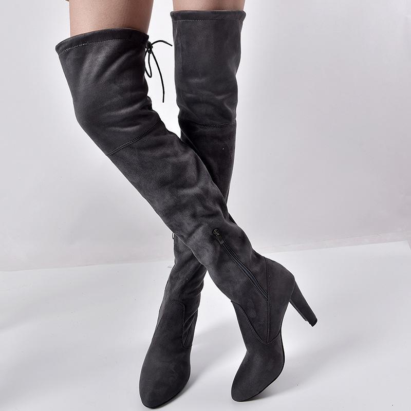 Overknee-Stiefel aus klobigem Wildleder mit elastischem Reißverschluss und spitzer Zehenpartie für Damen