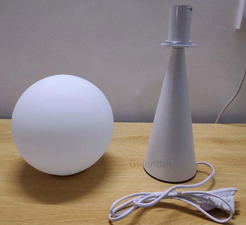 Quinn - Cone Table Lamp