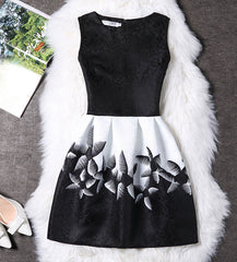 Fashion Slim Slimming Sleeveless Printed Dress