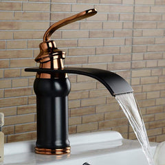 Ames – Vintage-Wasserfall-Wasserhahn aus Messing