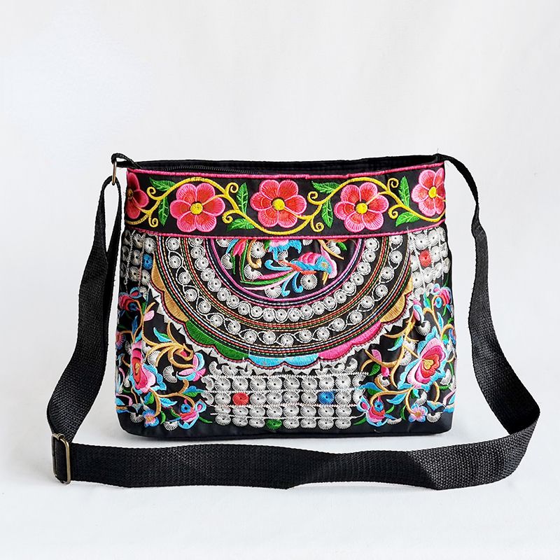 New Women's Bag Ethnic Style Embroidered Bag Embroidered Canvas Bag