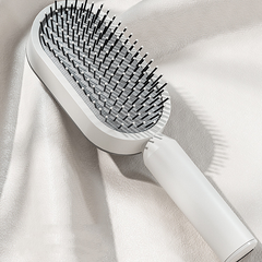 Single Push Cleaning Hair Brush™ 