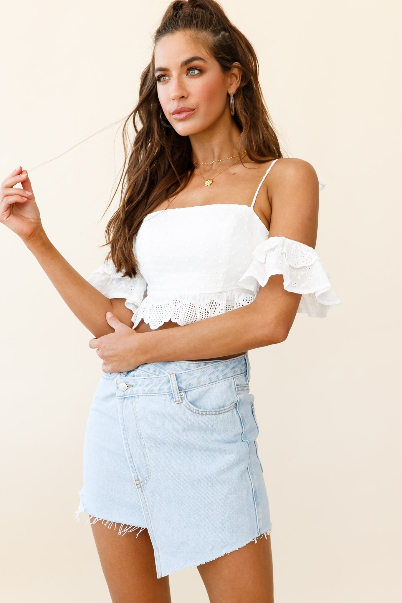 Wayside String Tie Strap Lace Trim Crop Top White