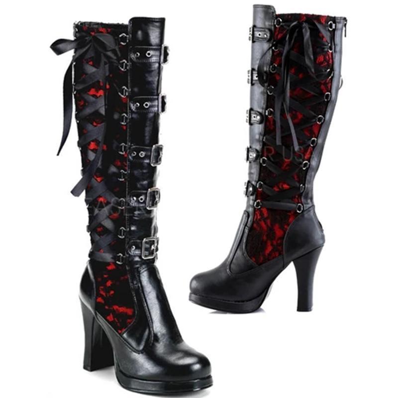 Schwarze Gothic-Stiefel mit Absatz und Schnalle