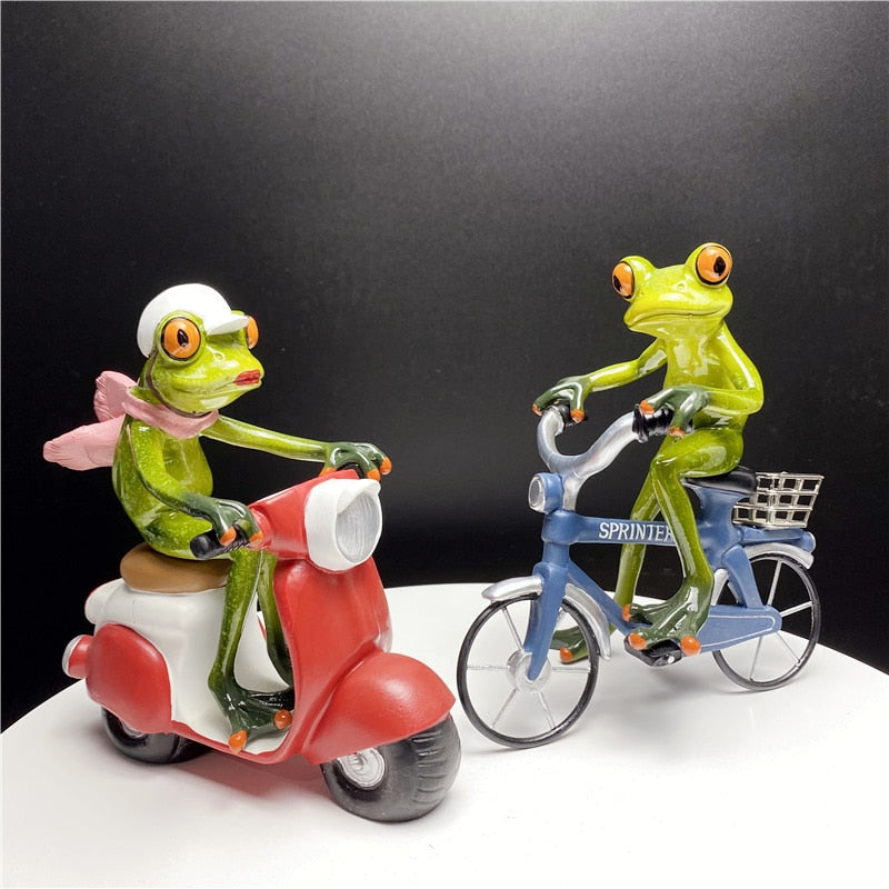 ArtZ® Most Interesting Frog In The World Sculptures