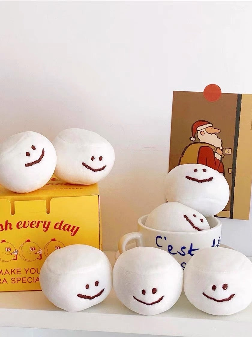 Cute Destress Smiley Marshmallow Mini Plush Toy