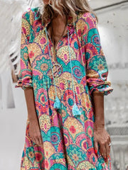 Sexy V-neck long-sleeved print swing dress