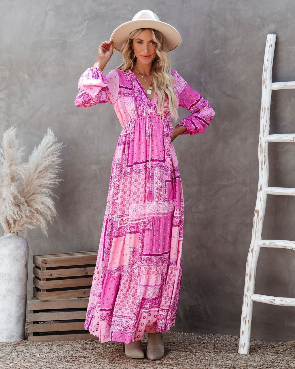 V-neck simple fashion temperament loose bohemian dress