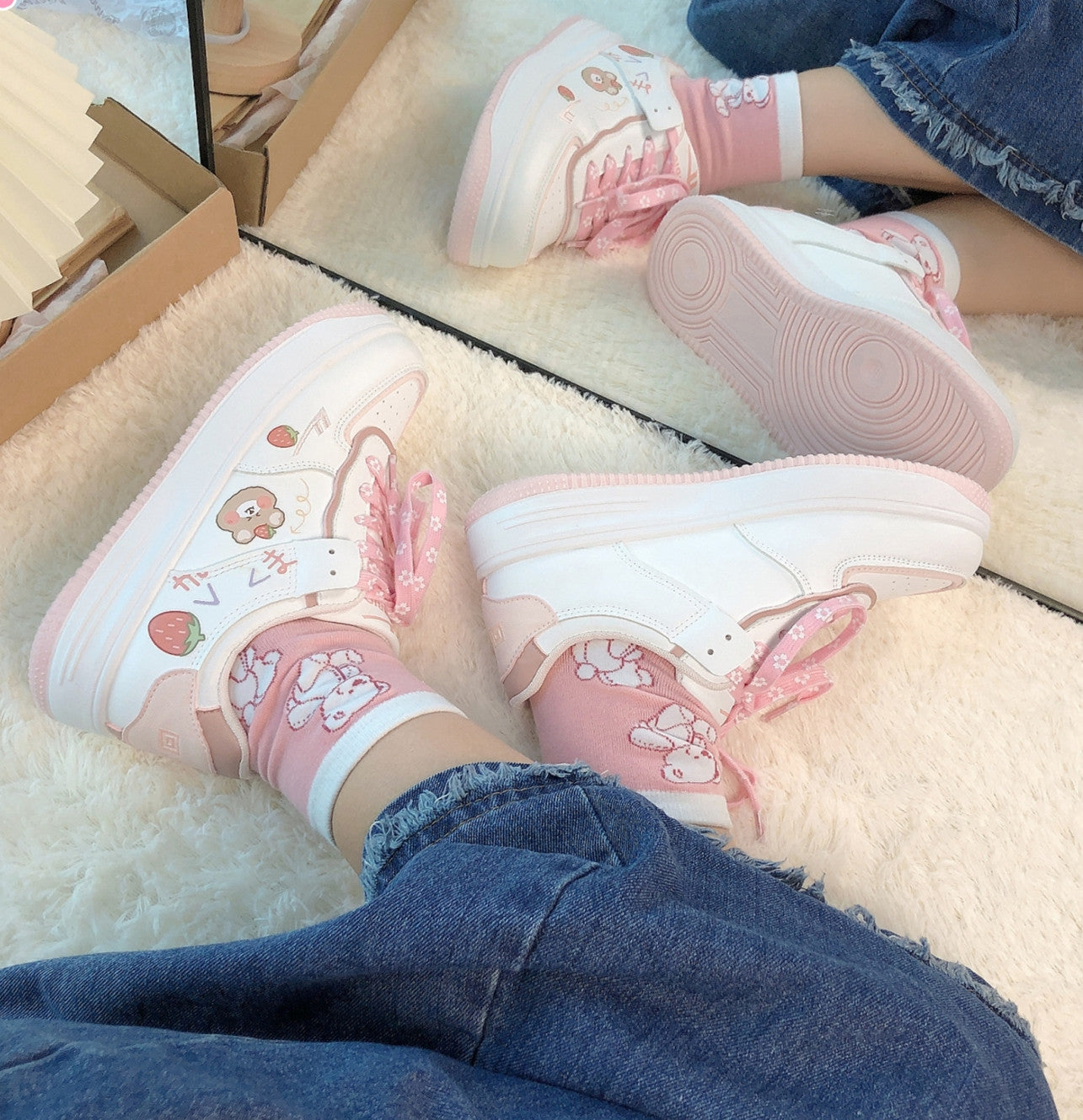 Cute Preppy Shoes Aesthetic Strawberry Bear Girls Sneakers