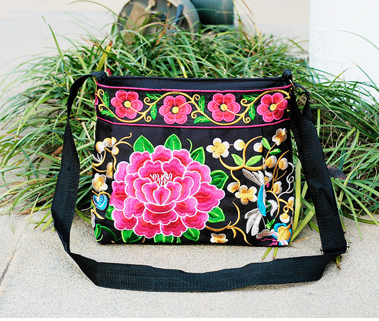 New Women's Bag Ethnic Style Embroidered Bag Embroidered Canvas Bag