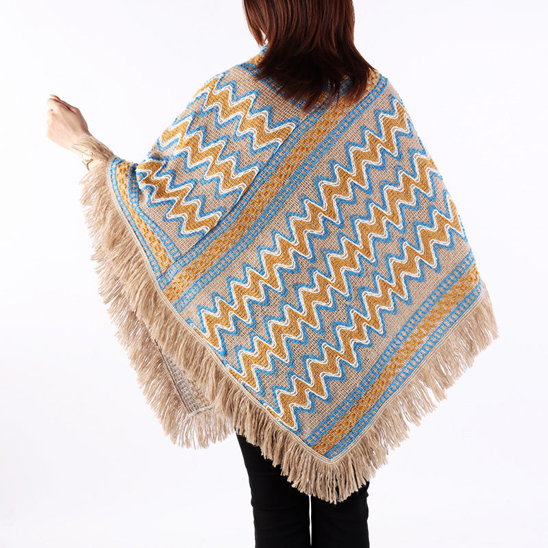 Warmth in autumn and winter, the head shawl of the river loop wears the national custom Su sweater in the sky, and the ancient folk wind blows the opposite side