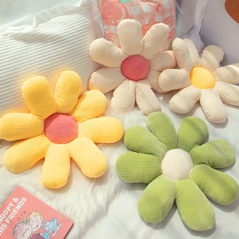 Daisy Flower Soft Plush Pillow Cushion