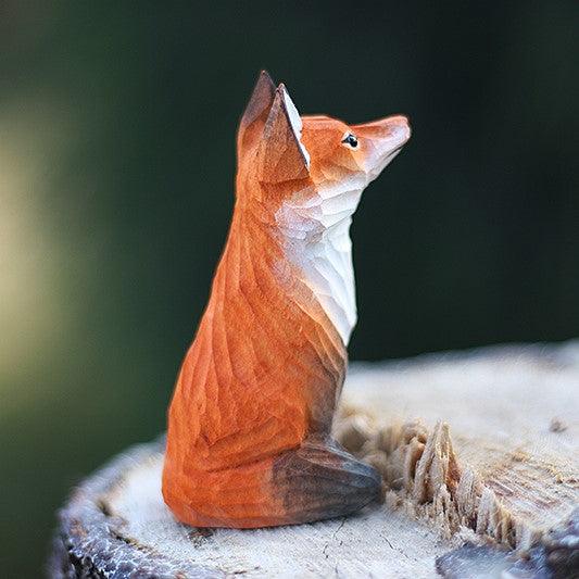 Figurines de renard sculptées à la main en bois peint