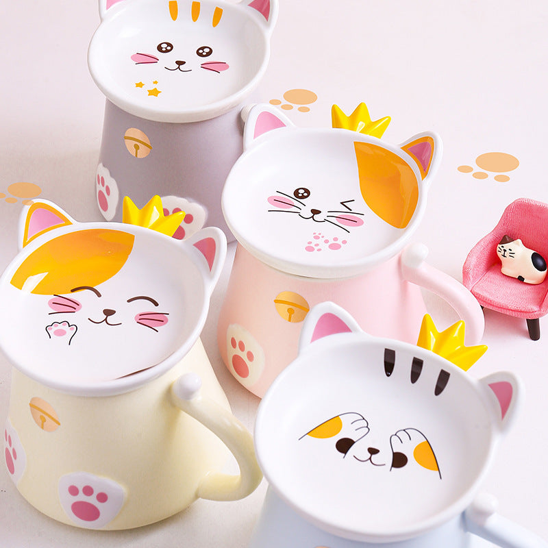 Tasse de petit-déjeuner chat mignon avec couvercle