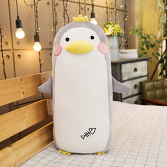 Juguete de peluche de pingüino lindo